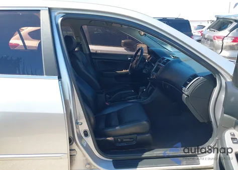 2006 Honda Accord 3.0 Ex z USA, uszkodzony, nr VIN 1HGCM66846A021570